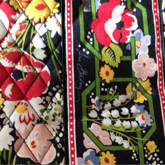 Vera bradley laptop case - Picture 2 of 6